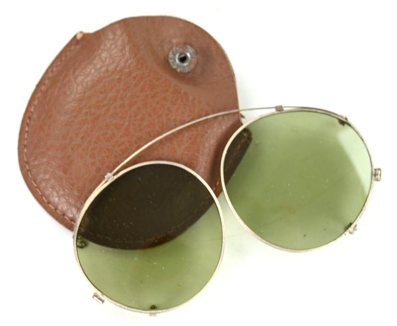 USAAF WW2 Clip-on Sunglasses in Pouch