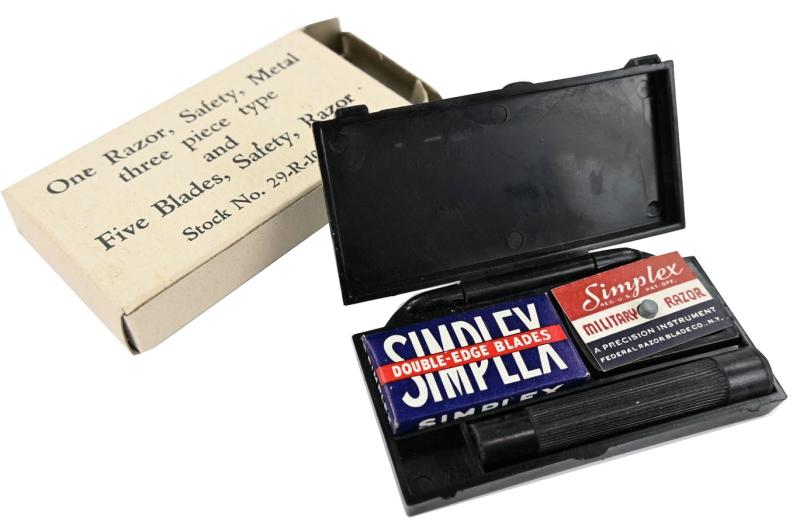 US WW2 Enlisted Men 'Simplex' Safety Razor in case