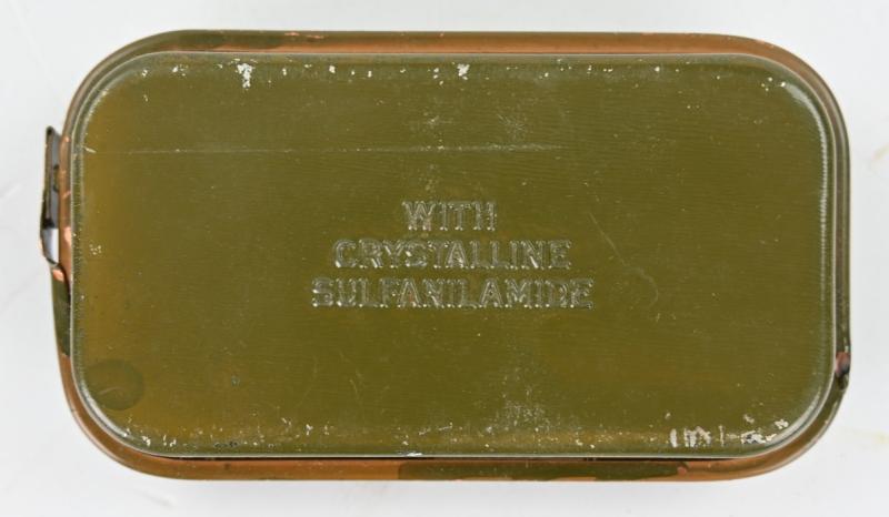 US WW2 M-1924 First Aid Pouch with First Aid Kit