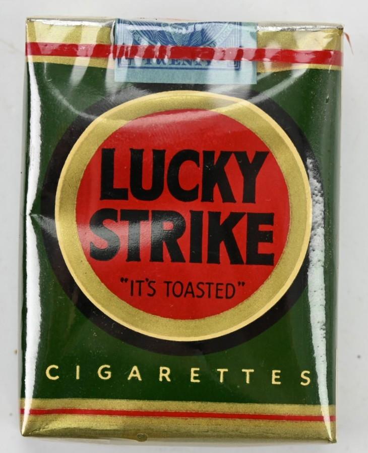 US WW2 Package of Lucky Strike Cigarets