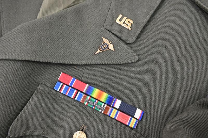 US WW2 Grouping of Captain Donald H. Wilkins, Divisional Dental Sorgeon 2nd Armored Division