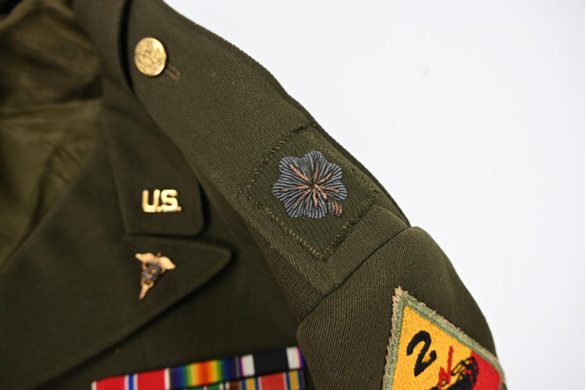 US WW2 Grouping of Captain Donald H. Wilkins, Divisional Dental Sorgeon 2nd Armored Division