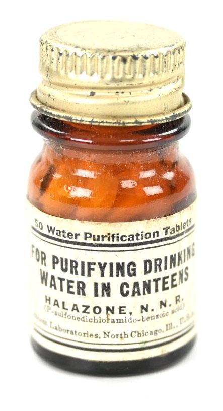 US WW2 Bottle of Purifying Tablets