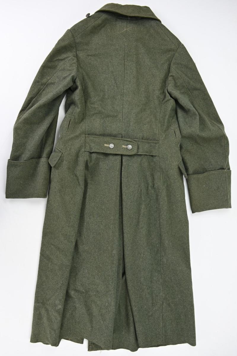 German WH M40 Greatcoat