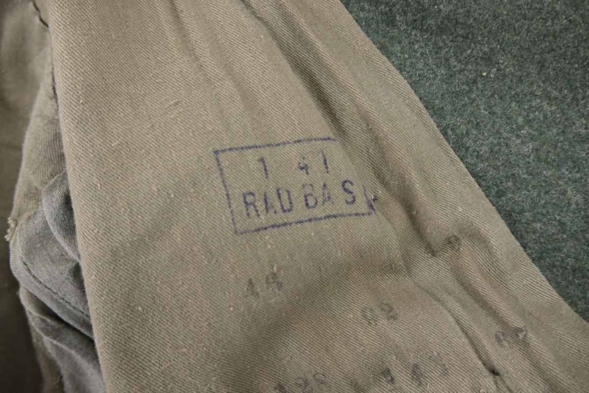 German WH M40 Greatcoat