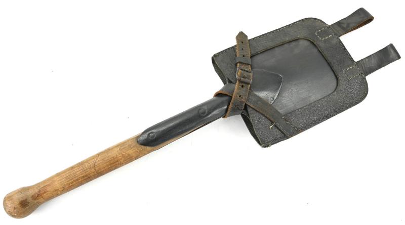 German WH Entrenching Tool with Carrying Cover