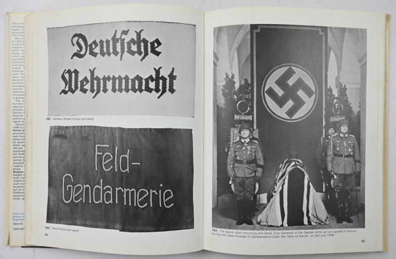Book: German Army Uniforms and Insignia 1933-1945