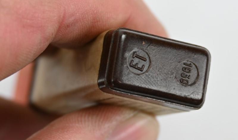 German WH Hautentgiftungsmittel container 1939