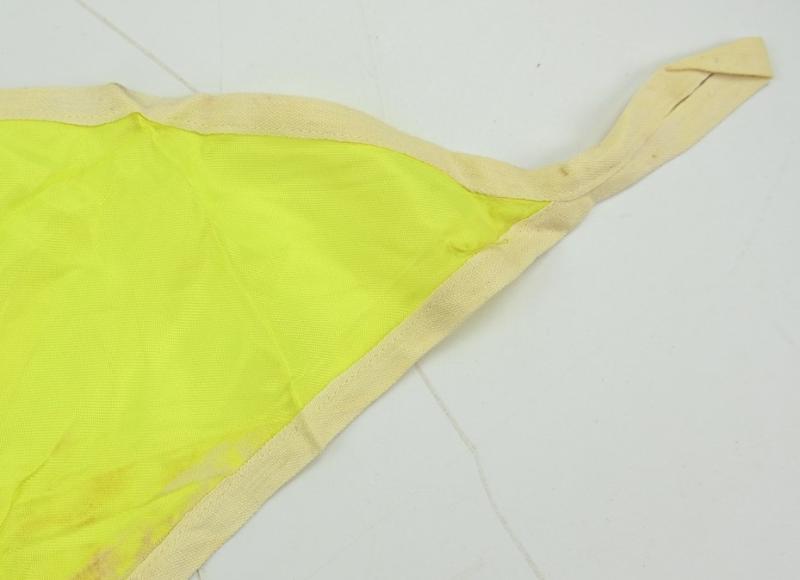 British/US WW2 Yellow Paratrooper Recognition Scarf