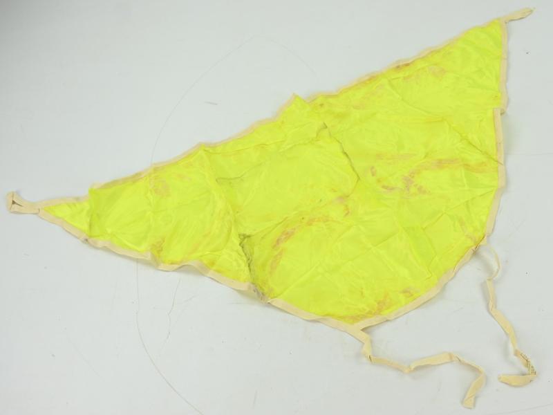 British/US WW2 Yellow Paratrooper Recognition Scarf