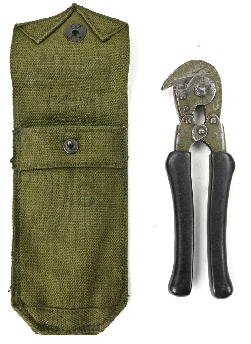 US Wire Cutter with British made Pouch 1944