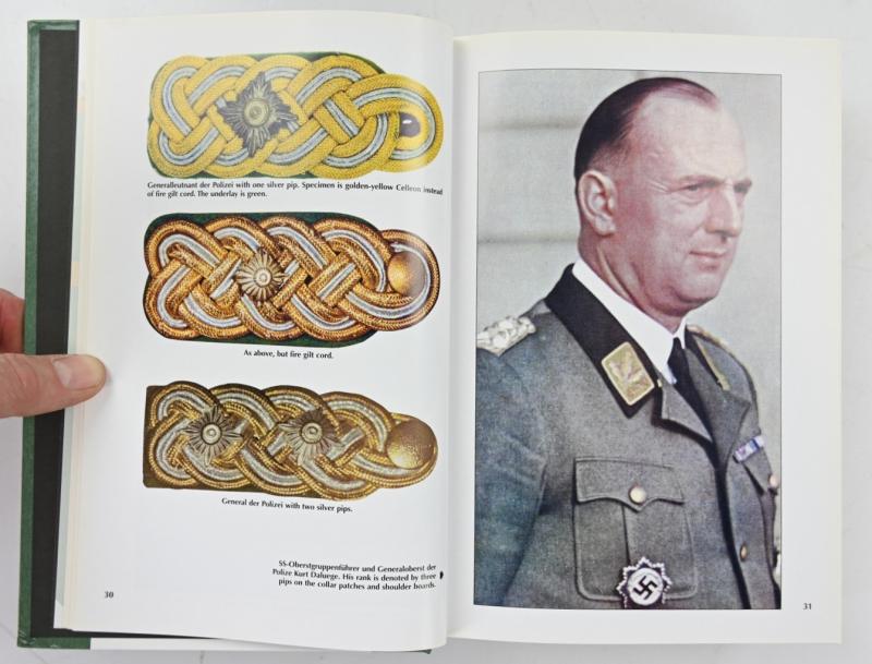Collector's Book 'Uniforms, Organisation and History of the German Police Volume 2
