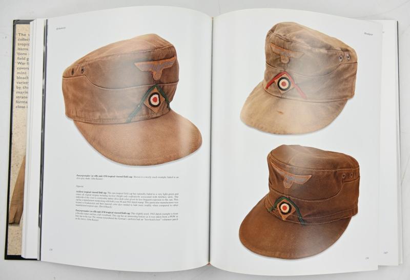 Book German WH Afrika Korps by Robert Kurtz