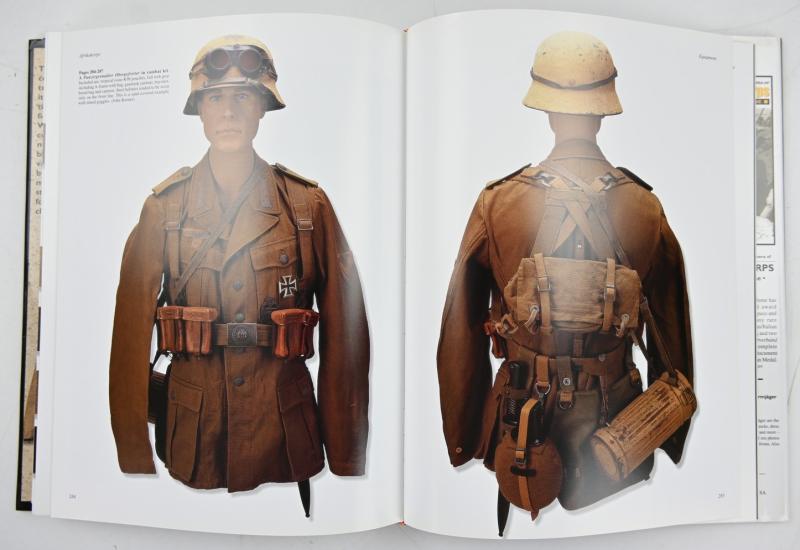 Book German WH Afrika Korps by Robert Kurtz