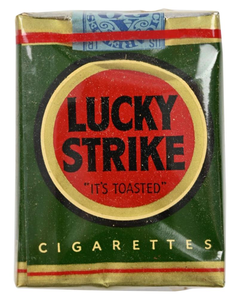 US WW2 Package of Lucky Strike Cigarets