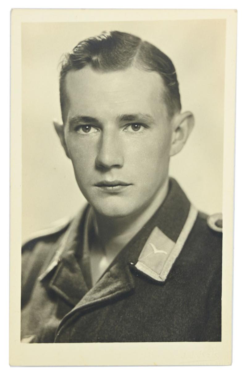 German LW Portrait Picture