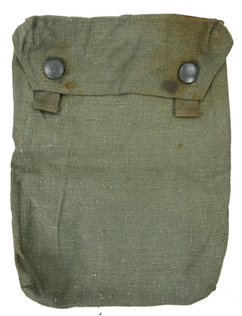 German WH M31 Gascape Pouch