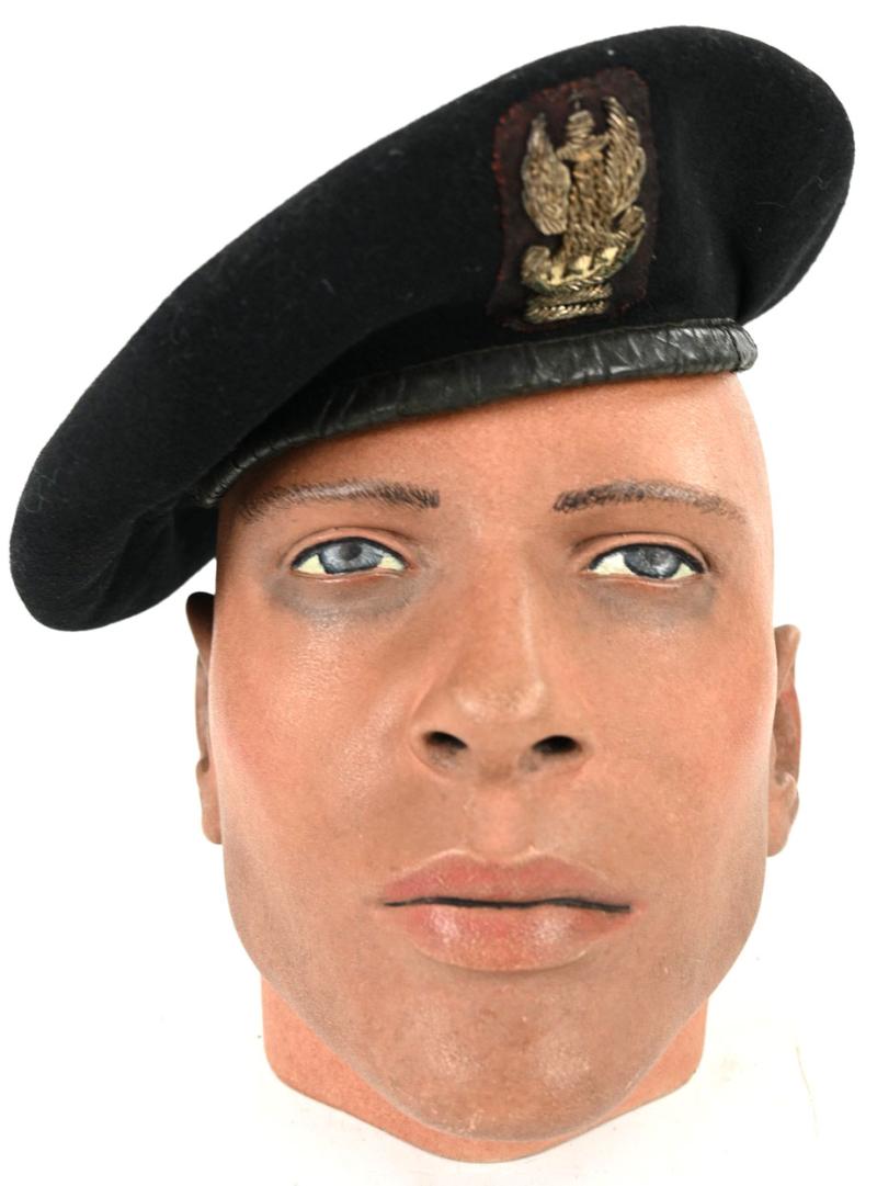 Polish WW2 Armoured Division Black Officer Beret 1942
