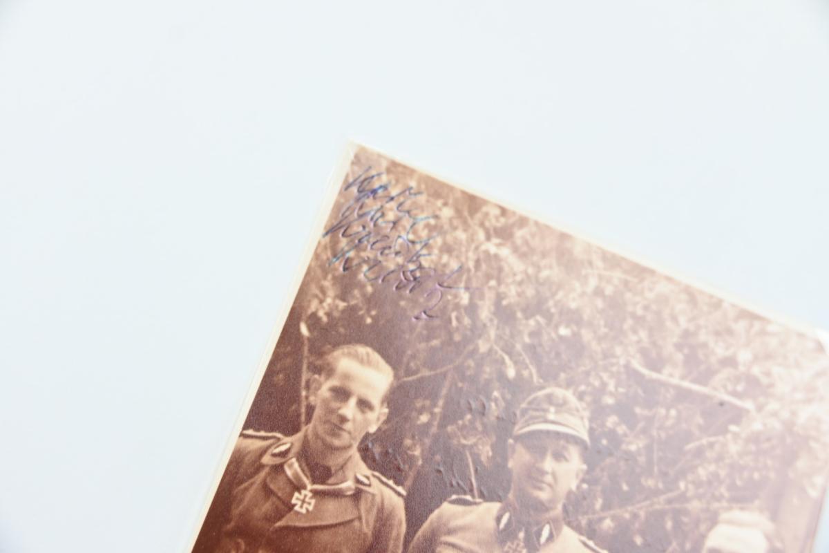 Signature of Waffen-SS KC&OLC Recipient 'Karl Kreutz'