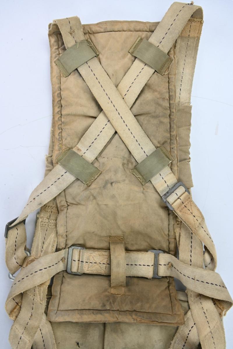 USAAF WW2 Switlik Seat Type Parachute Harness with Seat Cushion