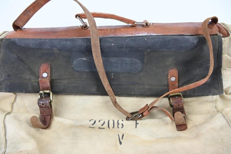 USAAF WW2 Named B4 Suit Cover Case