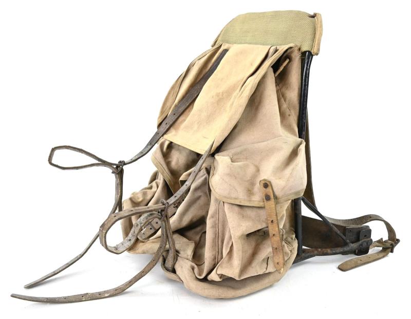 British WW2 Paratrooper Modified Everest Carrier