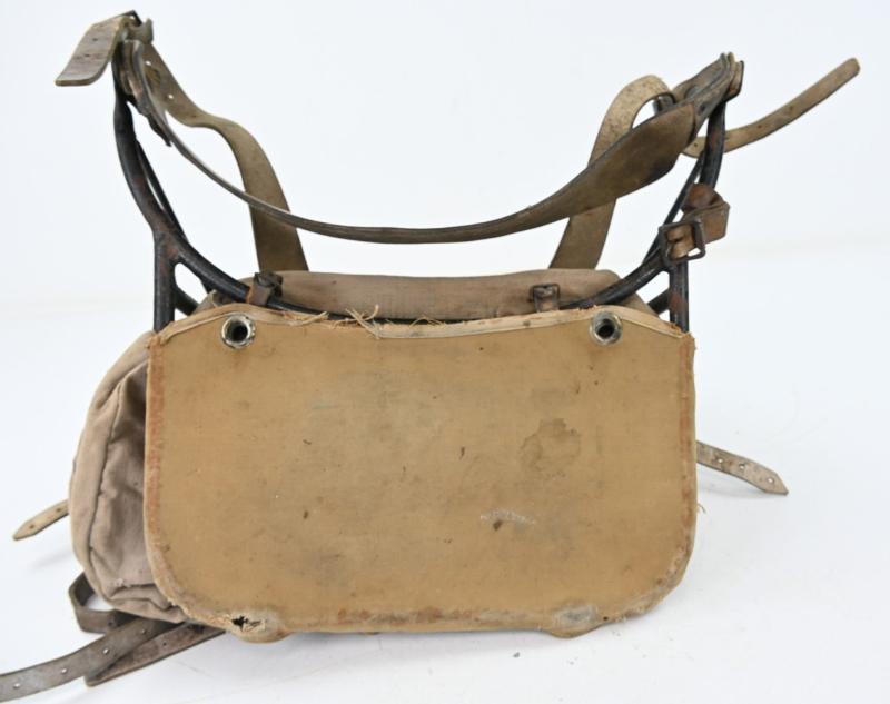 British WW2 Paratrooper Modified Everest Carrier