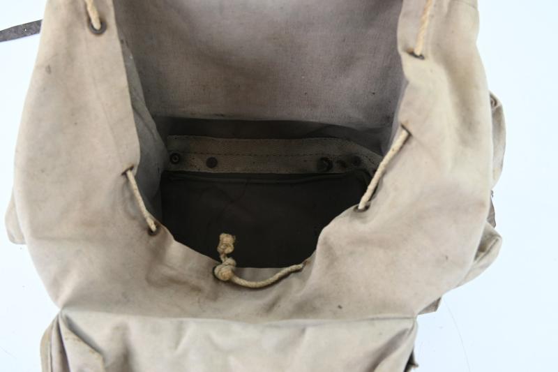 British WW2 Paratrooper Modified Everest Carrier
