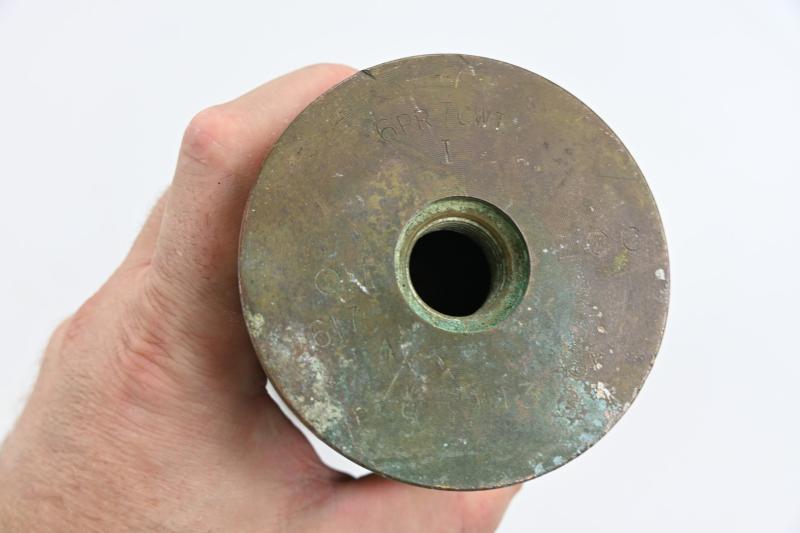British WW2 Ordnance Quick-Firing 6-pounder 7 cwt Brass Artillery Canon Shell