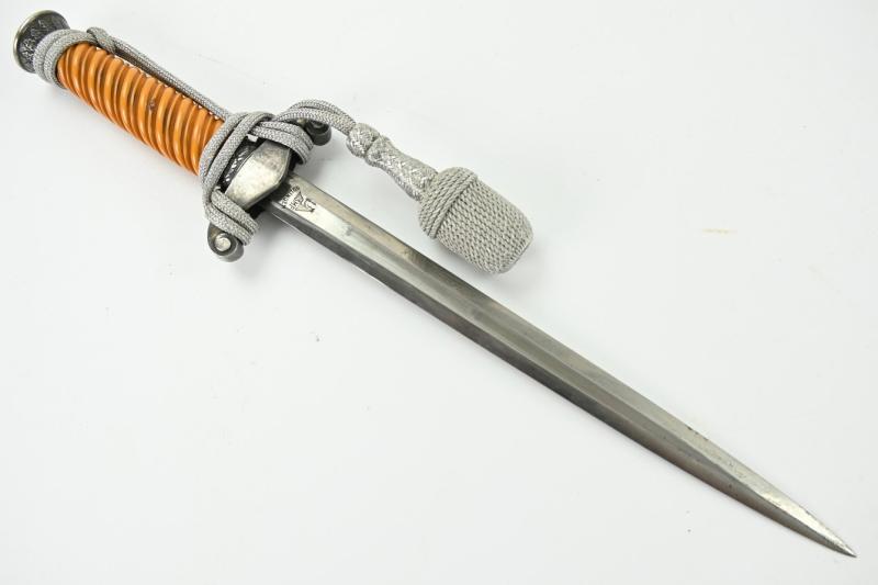 German WH Officer's Dagger with Hanger 'SMF Solingen'