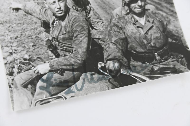Signature of Waffen-SS Knight's Cross and Oakleaf Recipient 'Heinz Macher'