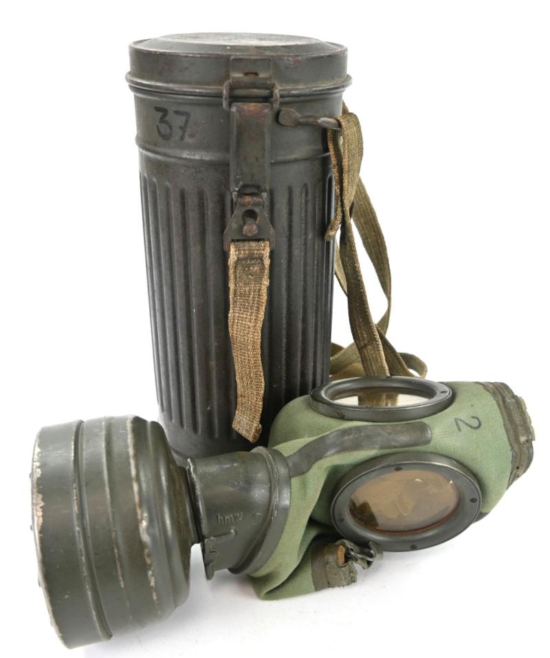 German WH M31 Named & Matching Gasmask & Cannister
