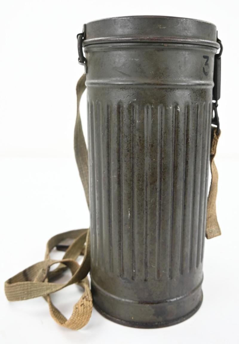 German WH M31 Named & Matching Gasmask & Cannister