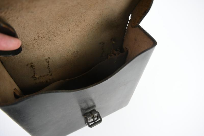 German WH Funker / Kradfahrer Pouch BMN 1942