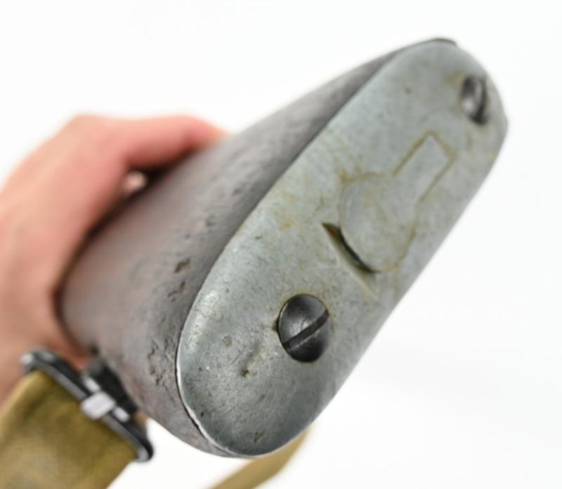 Canadian WW2 De-activated Lee Enfield number 4