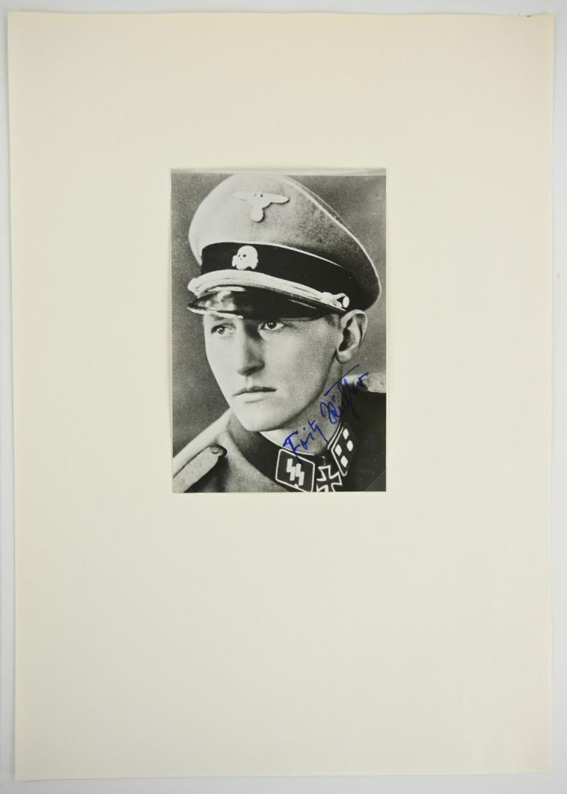 Signature of Waffen-SS Knight's Cross Recipient 'Friedrich Richter'
