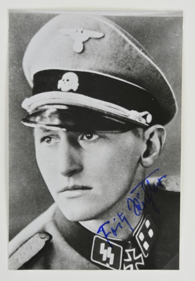 Signature of Waffen-SS Knight's Cross Recipient 'Friedrich Richter'