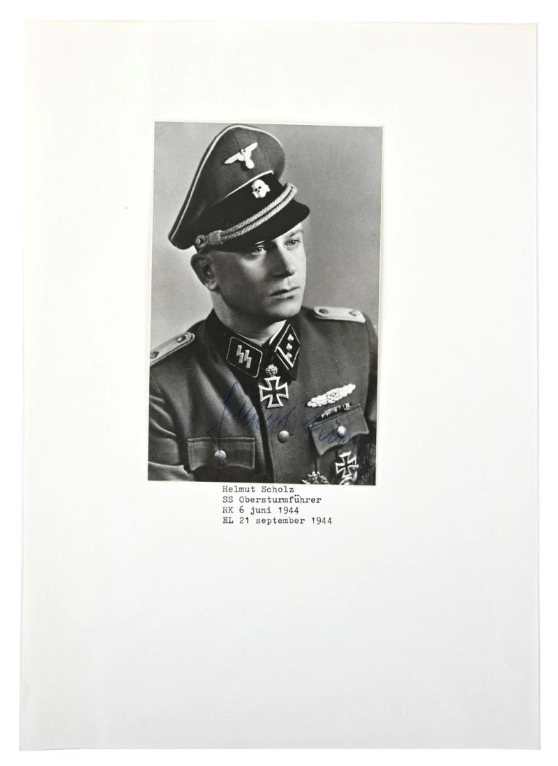 Signature of Waffen-SS KC&OLC Recipient 'Helmut Scholz'