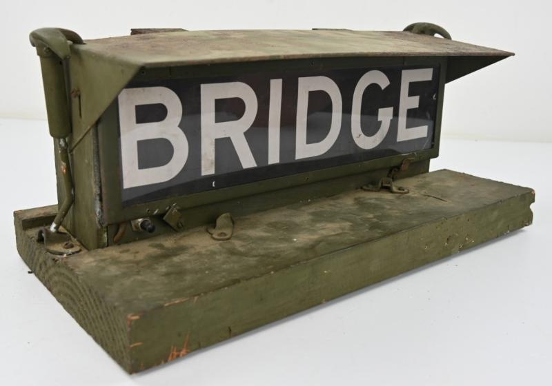 US WW2 Illuminating Electric Sign Box