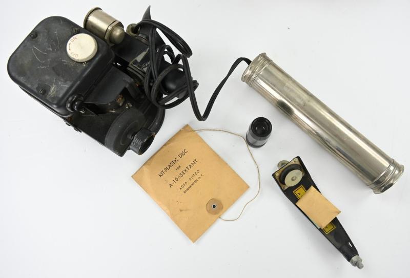 USAAF WW2 A-10A Sextant in original case