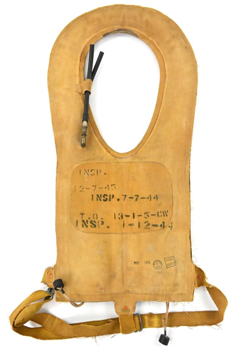 USAAF WW2 B-4 Mea West Life Preserver