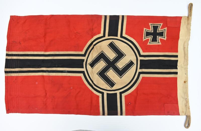 German Third Reich 'Reichskriegsfahne' 50x85cm