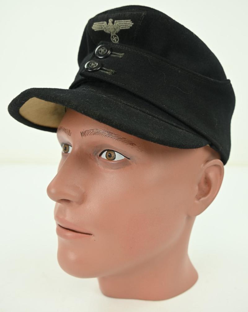 Painted Male Mannequin Head