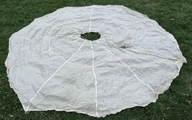 German LW Flare White Parachute 10-503 B-1